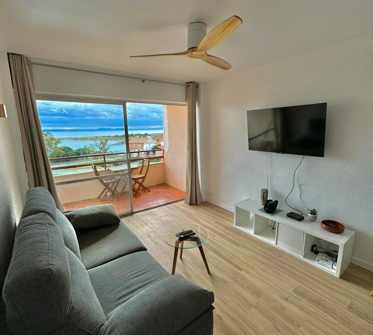 Apartment Studio Vue Mer A Roses Spain